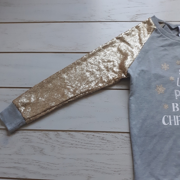 Gray christmas sweater - Picture 3 of 7